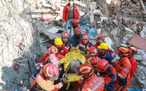Động đất tại Thổ Nhĩ Kỳ và Syria: Thêm nhiều người được giải cứu sau hơn 200 giờ mắc kẹt