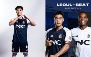 Nhận vinh dự đặc biệt ở Hàn Quốc, Văn Toàn làm dấu trái tim cực đáng yêu