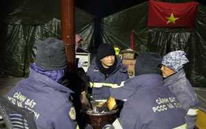 Động đất tại Thổ Nhĩ Kỳ và Syria: Cảm xúc vỡ òa của người lính cứu hộ Việt Nam khi cứu sống được nạn nhân