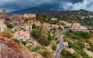 Bên trong hòn đảo được mệnh danh là “thánh địa mafia”, nơi thực hiện cảnh quay bất hủ trong phim 'Bố già', thu hút hàng triệu du khách mỗi năm