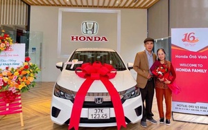 Chủ xe biển số VIP ở Nghệ An được trả giá 1,2 tỷ: 'Không muốn bán vì đó là món quà con gái tặng'