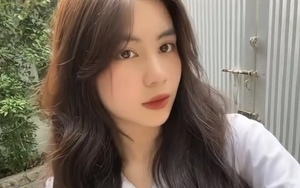 Zoom cận nhan sắc con gái út của MC Quyền Linh: Không hề thua kém chị gái Lọ Lem, thần thái ngày càng sắc sảo 