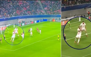 Fan Man City nổi giận vì cầu thủ Leipzig 'chơi bóng chuyền' trong vòng cấm