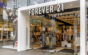 Ngã ở đâu đứng lên ở đó: Forever 21 thông báo trở lại, hứa không bán hàng kém chất lượng như xưa 