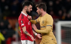 Man United thắng trận, đội trưởng vẫn bị huyền thoại Quỷ đỏ mắng "ngu ngốc"