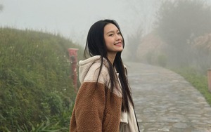 Đi Sapa với Đoàn Văn Hậu, Doãn Hải My khoe chân thon giữa trời rét buốt