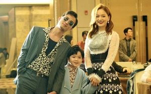 Doãn Quốc Đam nhận xét Lan Phương diễn "bất thường", "Phương hay làm cho Đam rối lắm!"