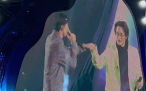 Đen Vâu đánh úp, "đại náo" sân khấu khi xuất hiện bên Hà Anh Tuấn nhưng khiến đàn anh "giận"?