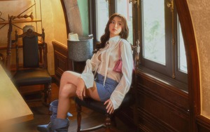 Thùy Tiên khoe ảnh gợi cảm táo bạo giữa lùm xùm kiện tụng