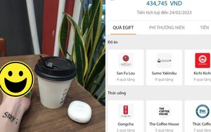 Tôi được ăn buffet lẩu 0 đồng, uống cafe miễn phí và giữ được khối tiền trong ví sau khi đổi sang dùng 2 loại thẻ này