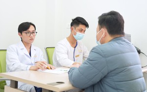 "Yêu cửa sau" - dễ thăng hoa hay mạo hiểm? Chuyên gia giải đáp