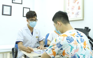 Chuyên gia chỉ ra dấu hiệu cảnh báo nam giới có nguy cơ 'chưa ra tới chợ đã tiêu hết tiền'