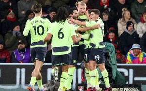 Đè bẹp Bournemouth 4-1, Man City vẫn bám đuổi Arsenal cực gắt