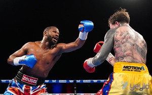 Thi đấu như dạo chơi, 'Độc cô cầu bại' Floyd Mayweather vẫn bỏ túi 10 triệu USD