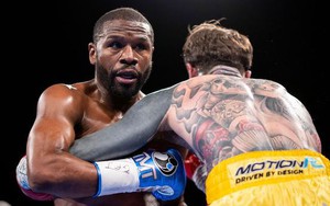 Ở tuổi 46, Floyd Mayweather vẫn giữ được những phẩm chất làm nên 'Độc cô cầu bại'