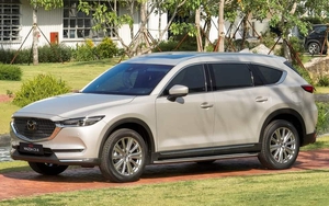 SUV mệnh danh 'ông vua' công nghệ tại Việt Nam giảm giá cực mạnh, quyết hạ bệ Hyundai SantaFe