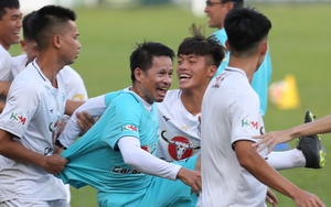 Tuấn Anh khiến đồng đội bị phạt, trợ lý Bundit bị các học trò ăn hiếp 