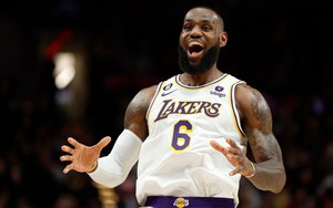 Choáng ngợp trước giá vé điên rồ ngày LeBron James phá kỷ lục huyền thoại NBA