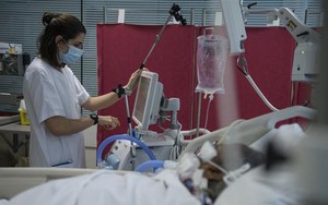 Phòng bệnh ung thư: Khoảng cách nguy hiểm