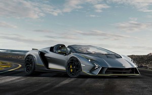 Lamborghini ra mắt bộ đôi siêu xe V12 chạy xăng cuối cùng, sau đây sẽ toàn siêu xe điện êm ru chưa biết nẹt pô kiểu gì