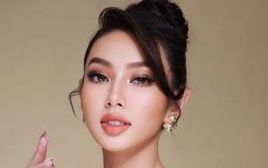 Video Thùy Tiên bắn tiếng Anh như gió tại sự kiện