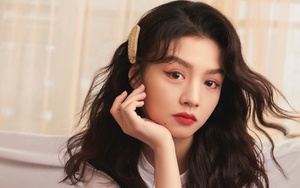 Sao nữ đầu tiên "mở bát" đợt thanh trừng Cbiz 2023: Ảnh hậu 9X Xuân Hạ bị cấm hoạt động MXH