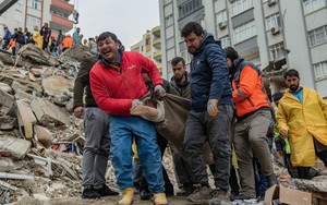 Động đất tại Thổ Nhĩ Kỳ và Syria: Số nạn nhân thiệt mạng đã vượt quá 7.800 người