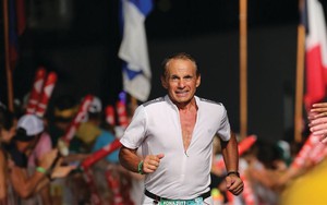 Áp dụng 6 bài tập hàng ngày của VĐV ba môn phối hợp 82 tuổi kiên trì thực hiện, tuổi thọ của bạn kéo dài thêm 20 năm 