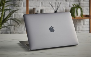 Người dùng hưởng lợi lớn từ vụ Apple ép đại lý mua 'bia kèm lạc': iPhone 14 giảm giá sâu, MacBook Air M1 giờ chỉ hơn 19 triệu đồng