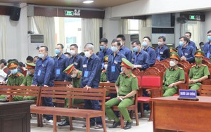 Vụ buôn lậu hơn 200 triệu lít xăng dầu: Truy tố 32 bị can về tội trốn thuế