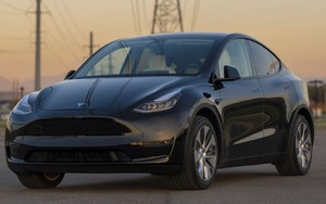 Tháo tung Tesla để nghiên cứu, giám đốc tập đoàn xe lớn nhất thế giới: 'Không thể tin nổi'