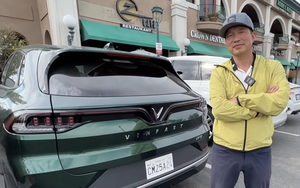 Việt kiều Mỹ kể kỷ niệm sau 1 tuần mua VinFast VF 8: Được hỗ trợ test phần mềm tận nơi, xe báo hết pin vẫn chạy thoải mái tìm trạm sạc