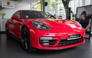 Để có Porsche Panamera đẹp long lanh ngày nay, hãng xe Đức phải vứt bỏ 4 mẫu thử, có mẫu không dám gắn logo vì trông chẳng liên quan