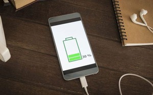 Đâu là nơi nguy hiểm nhất để sạc điện thoại? Đáp án khiến nhiều người bất ngờ