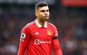 Vì sao MU không kháng án vụ Casemiro dù HLV Ten Hag phàn nàn về trọng tài?