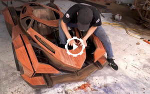 Trang tin Mỹ khen video ông bố Việt làm siêu xe gỗ cho con: 'Hoàn toàn xứng đáng bỏ 15 phút để xem'