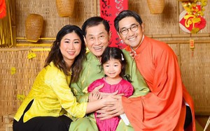 Cháu ngoại "vua hàng hiệu" Johnathan Hạnh Nguyễn lấy điện thoại mẹ để làm một hành động, phản ứng của ái nữ tỷ phú sau đó mới gây chú ý