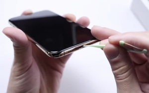 Bạn đã biết vệ sinh chiếc iPhone đắt tiền của mình đúng cách chưa? 