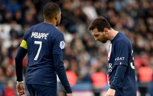 Messi và Mbappe nhạt nhòa, PSG bị người cũ chọc thủng lưới