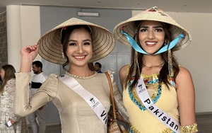 Hoa hậu Nguyễn Thanh Hà tặng nón lá Việt cho thí sinh Miss Eco International 2023