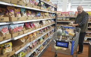 Người dân Canada chưa sớm thoát cảnh khó khăn về tài chính