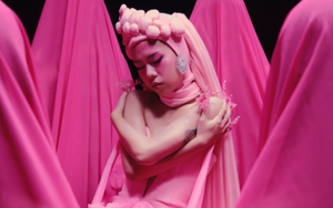 MV 'Nếu lúc đó': Sáng tên tlinh!