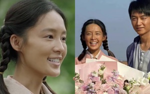 Hết hồn với nhan sắc của Lý Thấm trong phim đóng cùng Trần Hiểu: Da đen nhẻm, ăn mặc quê mùa