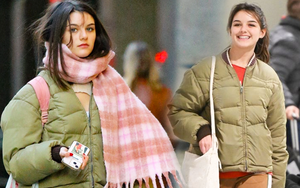 Khen cho Suri Cruise: Từng có tủ quần áo vài triệu đô, giờ chỉ thích tái sử dụng đồ cũ, có chiếc áo mặc gần 10 lần vẫn xinh