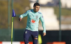 Tin nóng bóng đá tối 23/3: Sao MU mang băng đội trưởng ở tuyển Brazil, Ronaldo nhắm kỷ lục thế giới