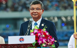 Chuyện xưa nay hiếm có, chủ nhà Campuchia cho học sinh nghỉ học gần một tháng vì SEA Games 32