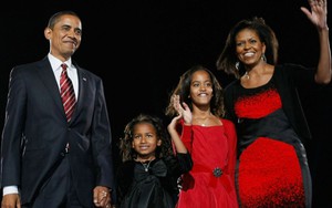 Từng là những đứa trẻ được cả thế giới quan tâm, 2 cựu đệ nhất tiểu thư nhà Obama bây giờ ra sao?