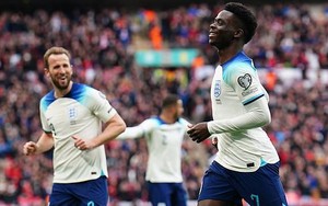 Sao Arsenal nổi 'như cồn', được cộng đồng mạng khen 'hay nhất thế giới'