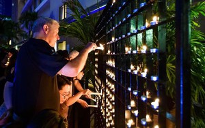 400 ngọn nến thắp được thắp sáng hưởng ứng chiến dịch Giờ trái đất