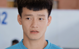 Tiền đạo điển trai 2k3 xuất sắc nhất U23 Việt Nam: Gia đình từng không đủ tiền mua thuốc tăng trưởng chiều cao